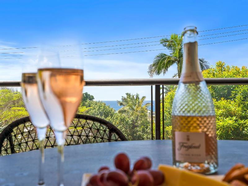 Oceanbreeze - Sunshine Beach Ocean Views - image 16
