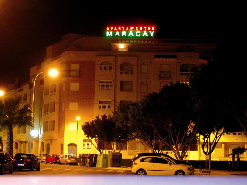 Apartamentos Maracay - image 9