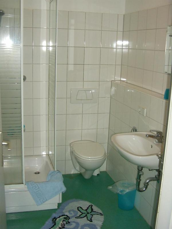 Single Room image 1