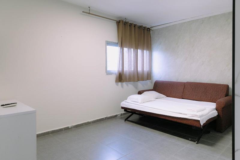 Rich Luxury Suites - Renovated - image 48