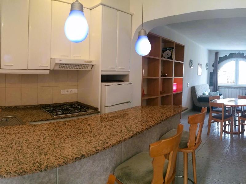 12 Esperanza - image 11