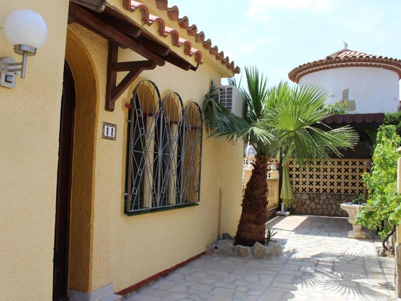 12 Esperanza - image 24