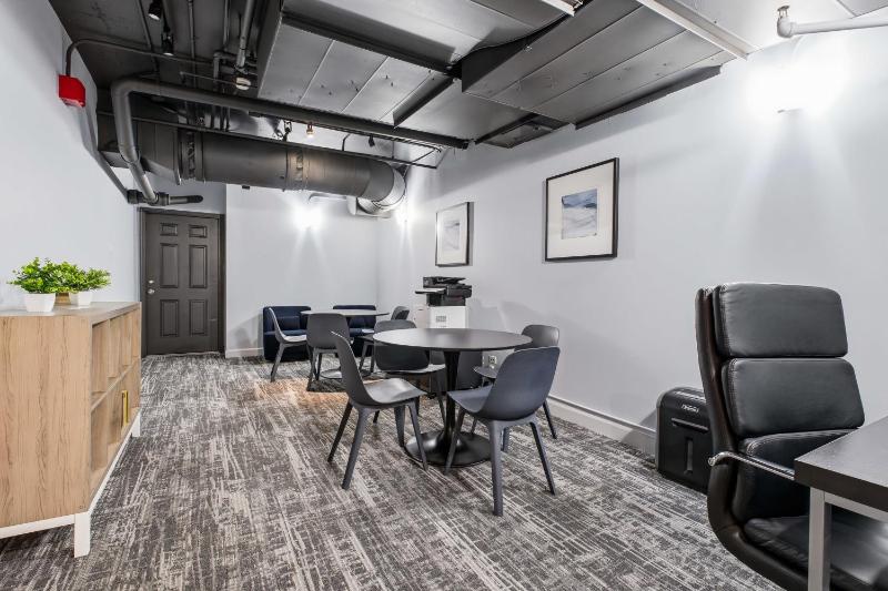 2bd River North Million Dollar Views! Parking Incl condo - image 6