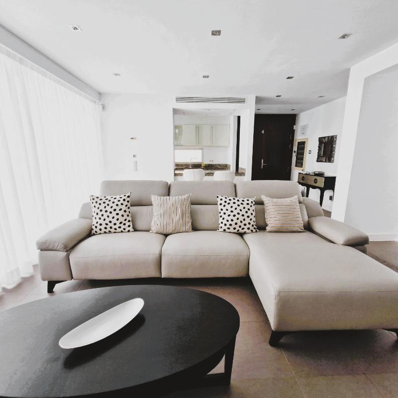 Luxury BKM in Playa del Duque - image 14