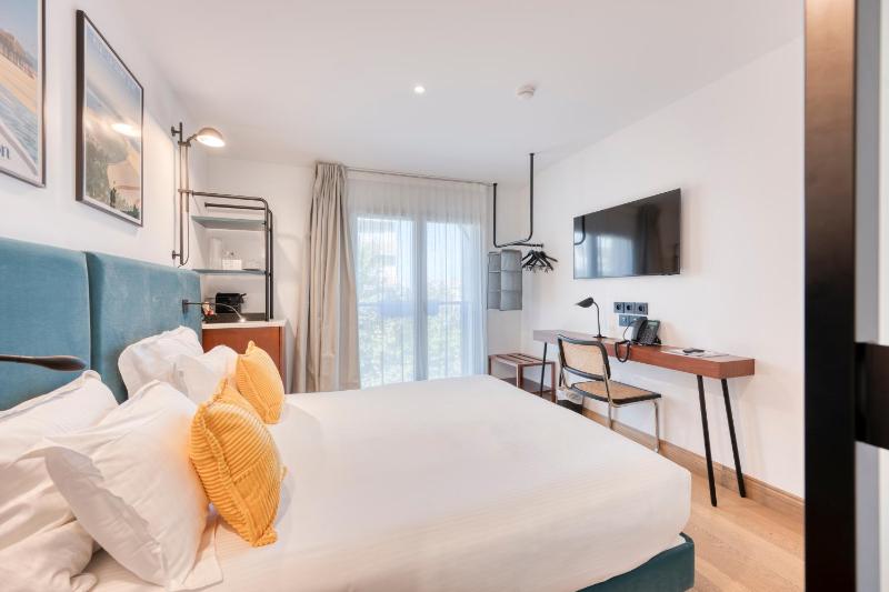 Urban Style Victoria Boutique Hotel - image 25