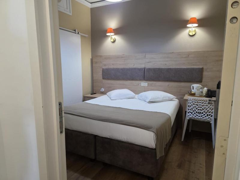 Hotel de France - image 5