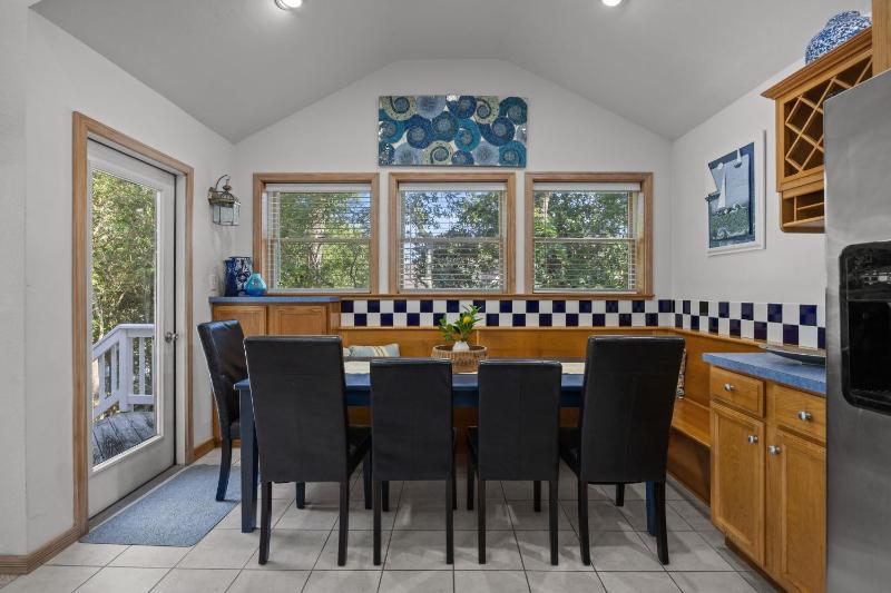 New Listing Beach Access Pools & Family Fun - image 43