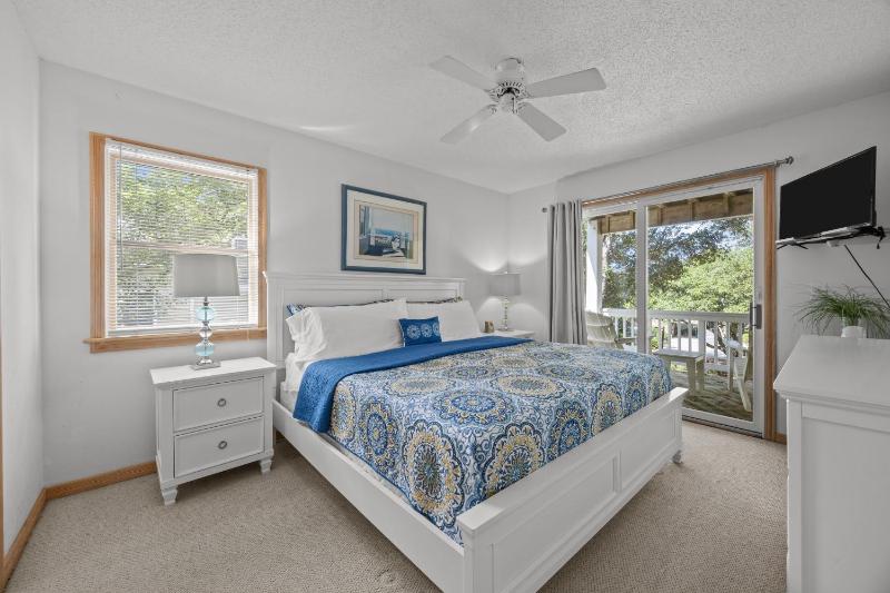 New Listing Beach Access Pools & Family Fun - image 27