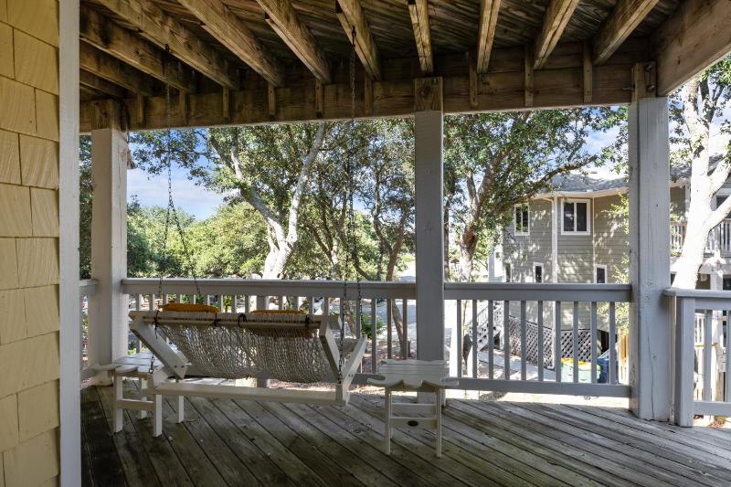 New Listing Beach Access Pools & Family Fun - image 12