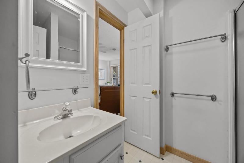 New Listing Beach Access Pools & Family Fun - image 33