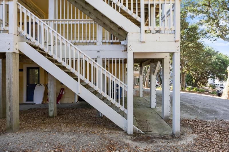 New Listing Beach Access Pools & Family Fun - image 29