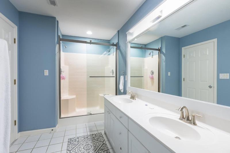 Villa in Corolla Light with Views Hot Tub & More - image 33