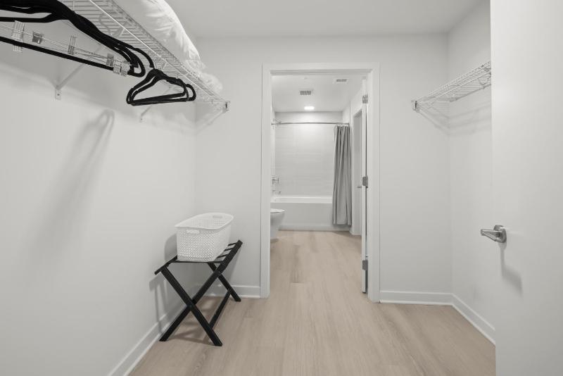 Bluebird Suites at Capitol Hill - image 9