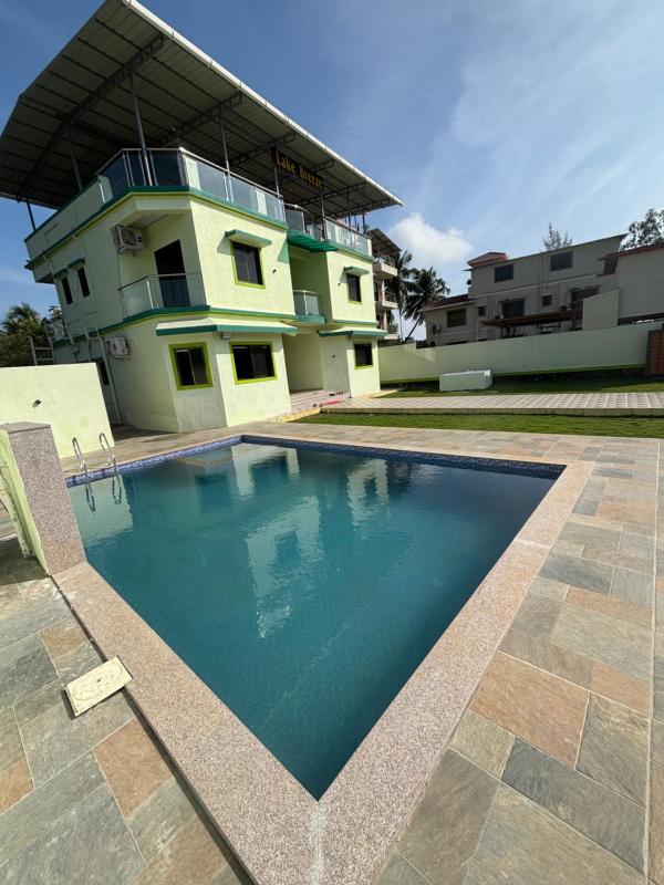 Lake Breeze Resort - image 32