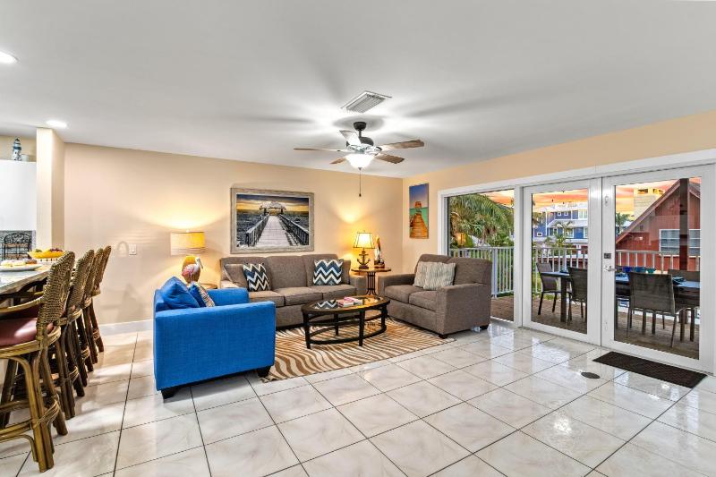 Dolphin Resort - 123 - image 44