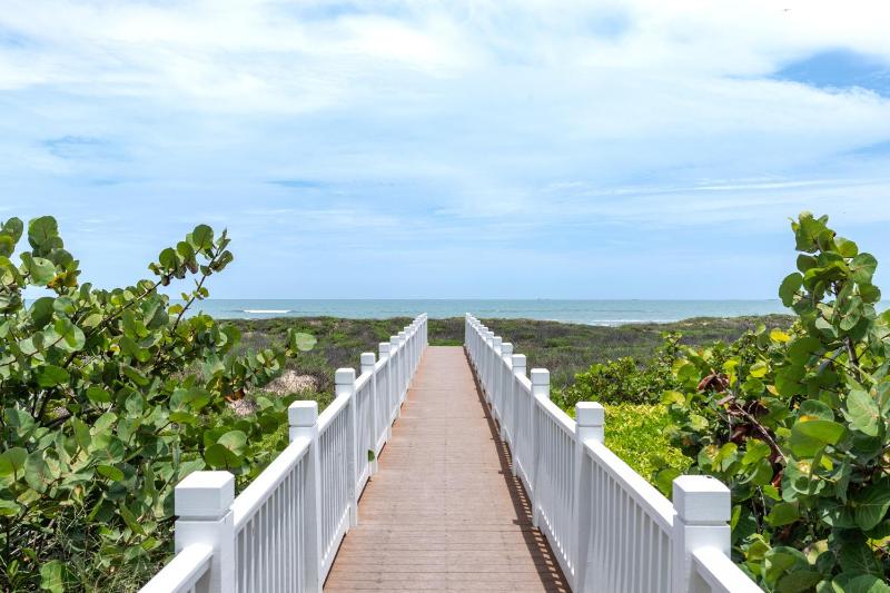 Nuestro Sueno cottage at The Shores home - image 26