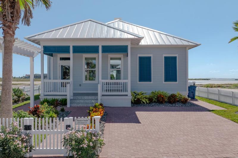 Nuestro Sueno cottage at The Shores home - image 14