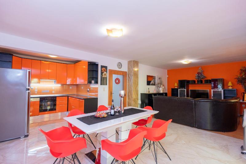 Apartment Martina - image 30