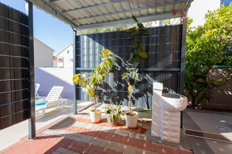 Apartment Martina - image 10