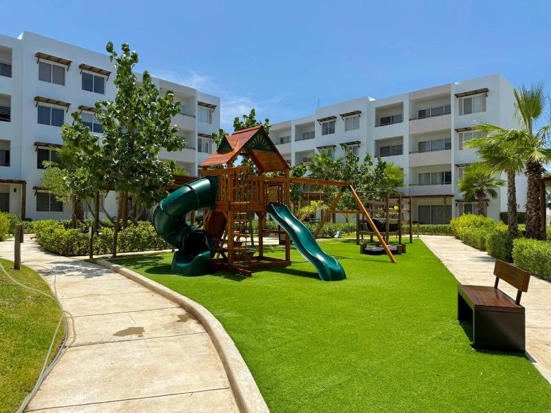 Bonito Depa Cerca de la Playa - image 8