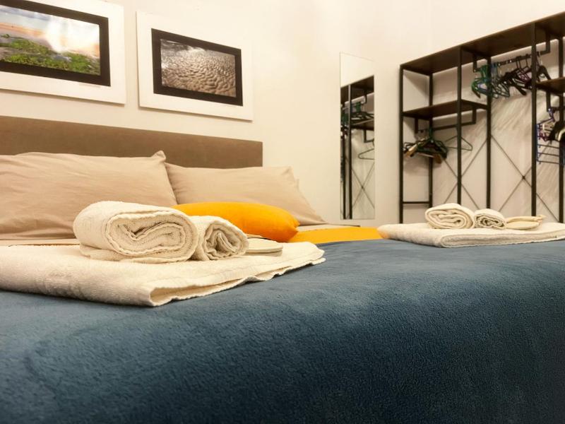Basso 61 Urban Oasis with Private Mini Pool & Courtyard - Families & Groups - image 25