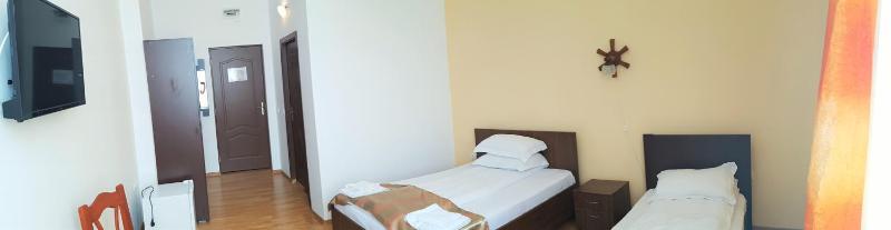 Superior Double Room image 3