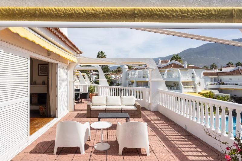 Prime Penthouse Rosaleda - image 33