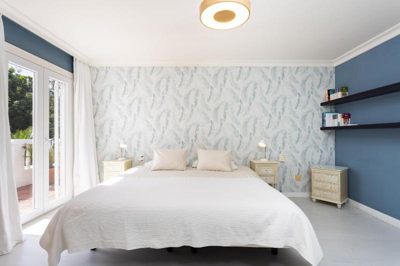 Prime Penthouse Rosaleda - image 39