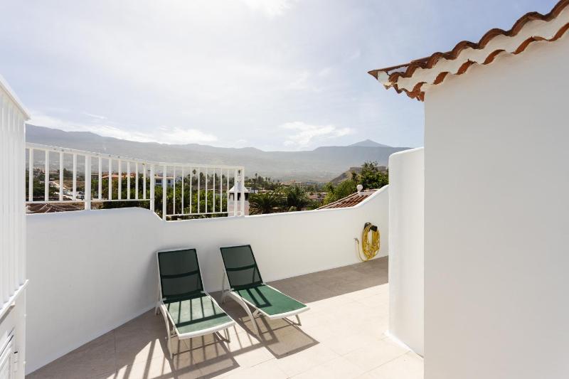 Prime Penthouse Rosaleda - image 41