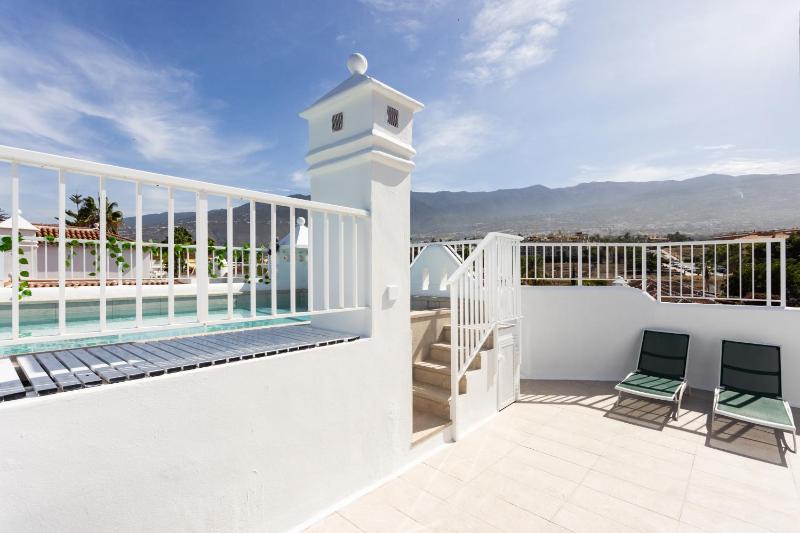 Prime Penthouse Rosaleda - image 21