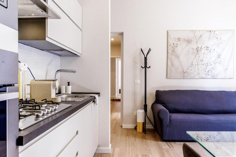 Chiara Apartment | WiFi Train Station Parking - image 12