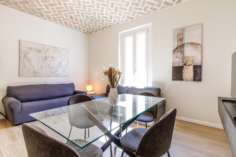 Chiara Apartment | WiFi Train Station Parking - image 15