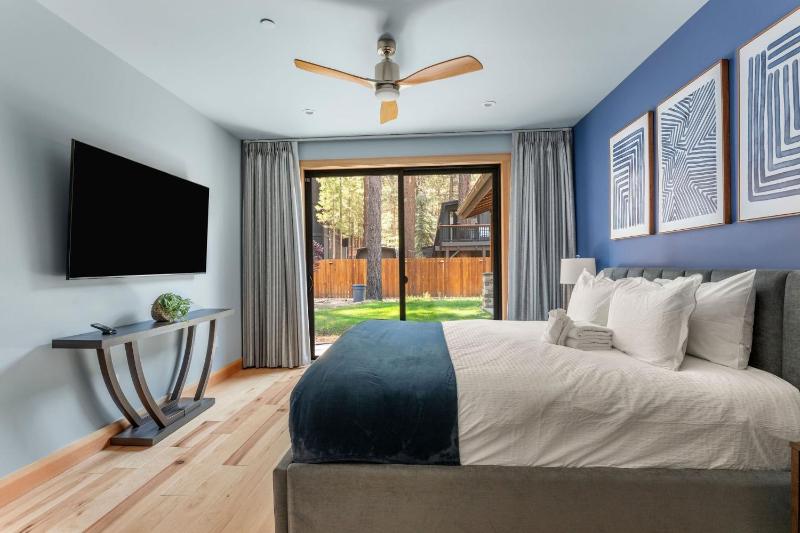 34 - The Maple Crest home - image 2