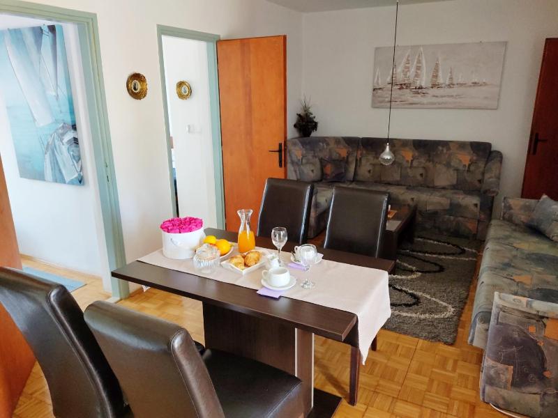 Apartment Karlo - image 29
