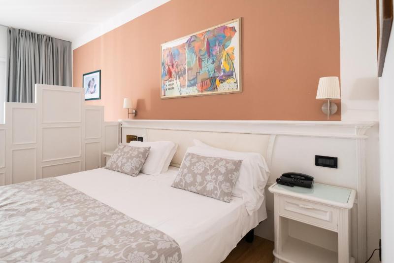 Park Hotel Cellini - image 46