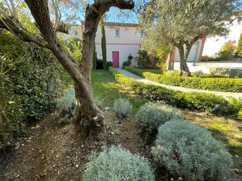 Gridelaide32 - Villa avec piscine privée à quelques pas de la mer à Grimaud dans le Golfe de St Tropez - image 11