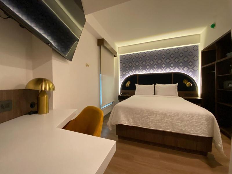 Hotel Roosevelt - image 9