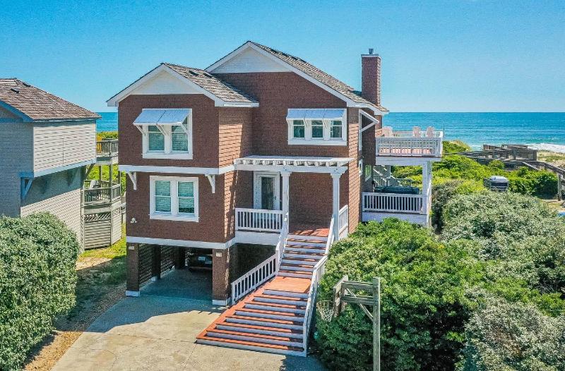 Sunday Drive - Nags Head MP 15 Oceanfront Private Walkway to Beach Pool Hot Tub - image 1