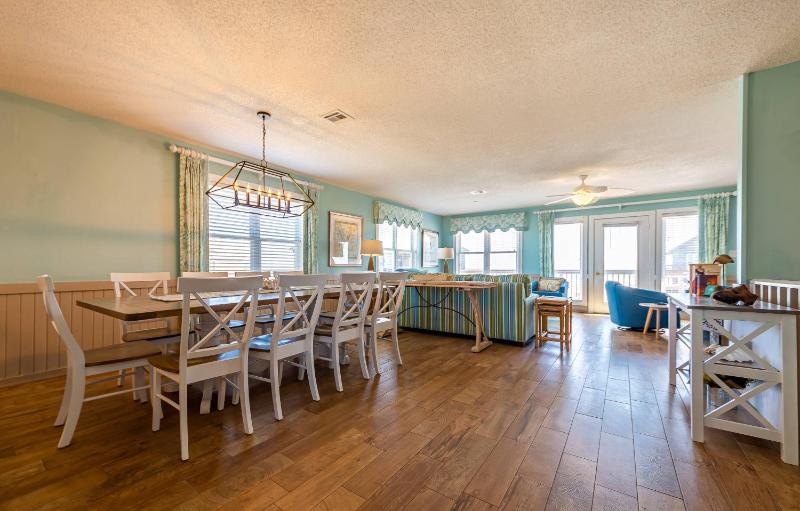 Sunrise Splendor-Nags Head Ocean Views Community Pool Hot Tub Pets OK Flex Stays - image 14
