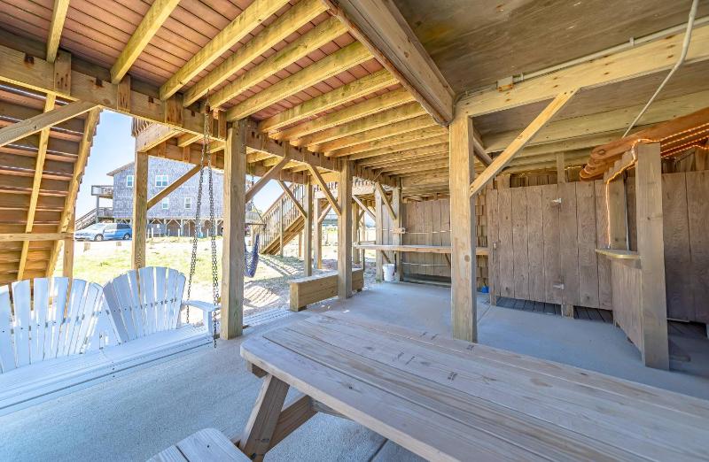 Sunrise Splendor-Nags Head Ocean Views Community Pool Hot Tub Pets OK Flex Stays - image 40