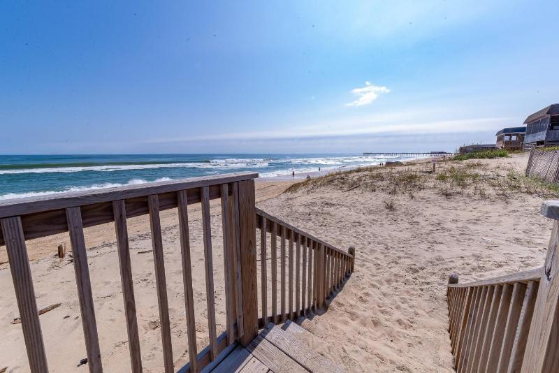 Sunrise Splendor-Nags Head Ocean Views Community Pool Hot Tub Pets OK Flex Stays - image 8