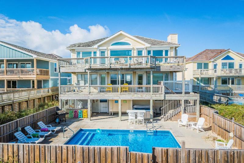 Sunrise Surprise - Nags Head MP 16 Oceanfront Ocean View Saltwater Pool Hot Tub Pool Table - image 6