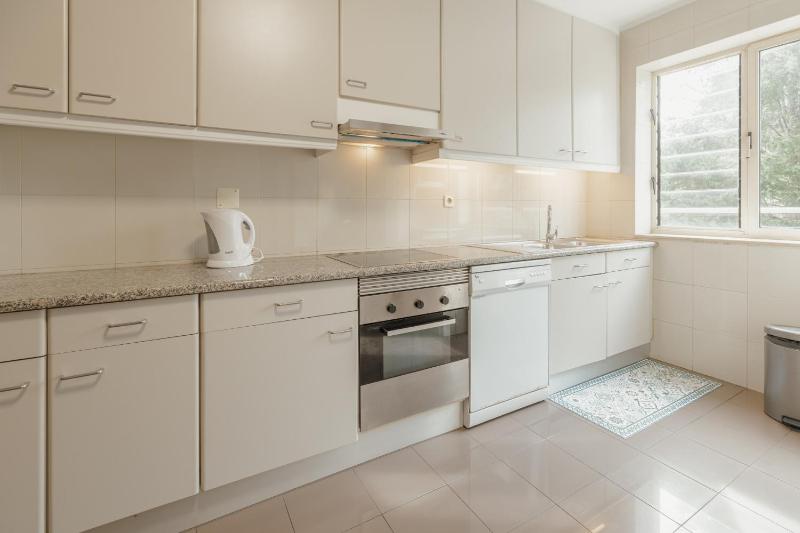 Botanic Garden Terrace Apartment by Vacationy - image 17