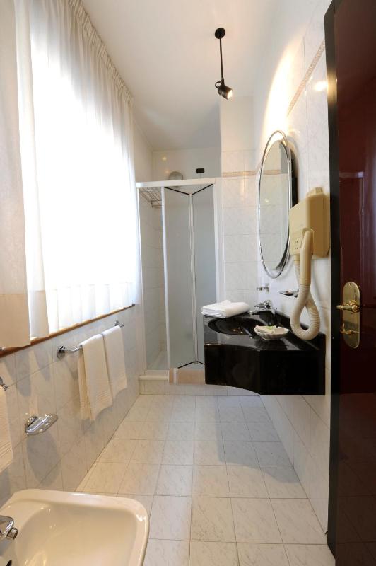 Hotel Regent - In pieno Centro - image 28