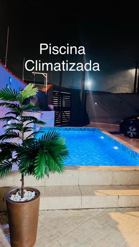 Casa com piscina climatizada em Itanhaém! - image 1