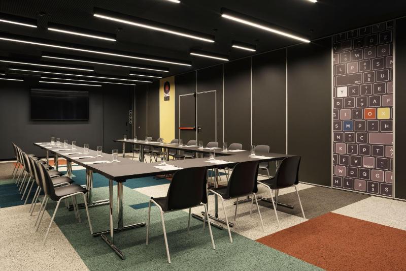 Moxy Belgrade - image 11