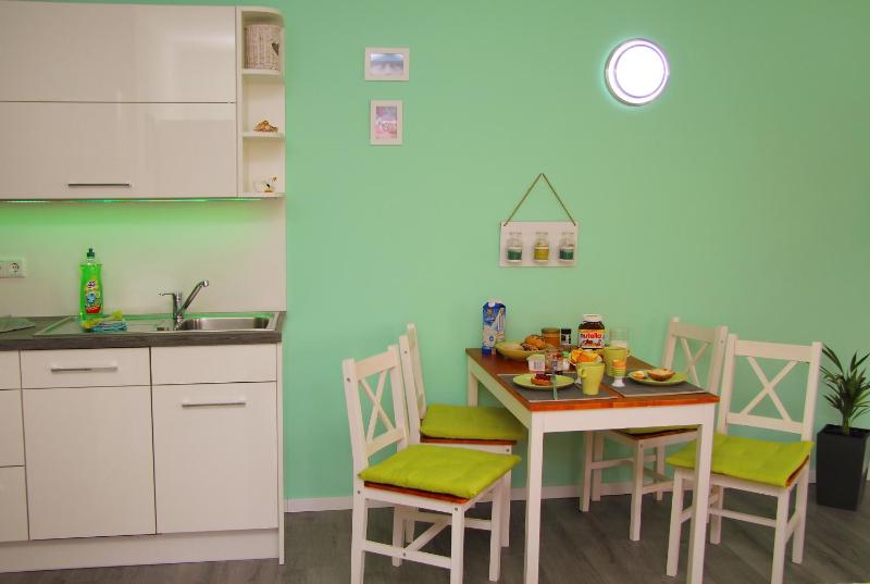Apartment image 4