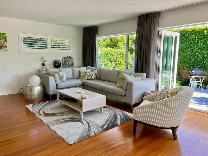 Townhouse by the Sea by Bespoke Stays - image 7