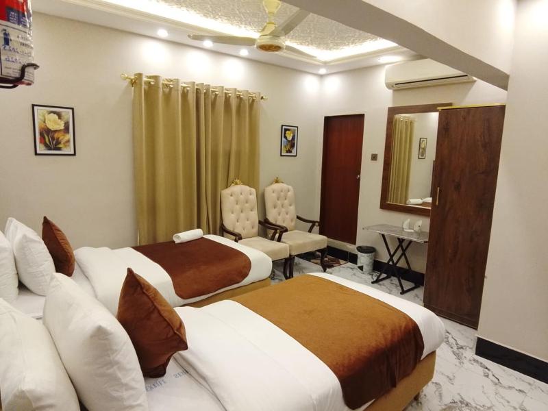 Blue Sky Hotel Clifton 2 - image 2