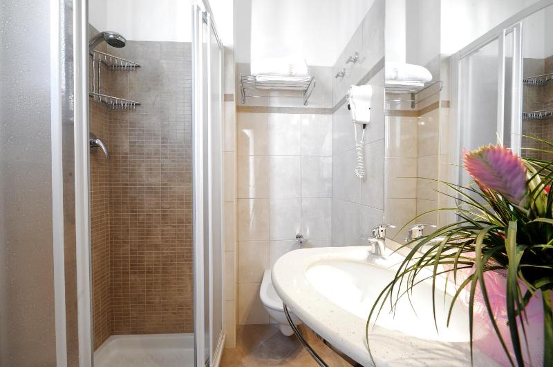 Hotel Mirabel - image 35
